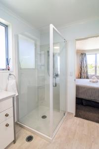 Comfortable Spacious Home, Close to Beach