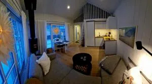 Charmant hus med bastu och braskamin - 布罗斯