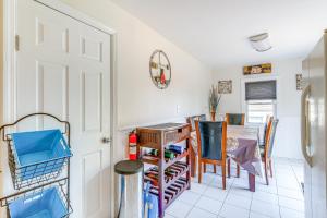 Rockville Home with Spacious Yard 17 Mi to DC!