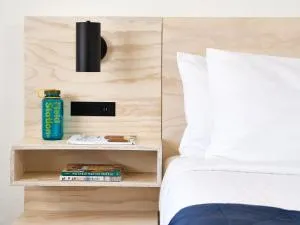 Field Station Joshua Tree - Pioneertown