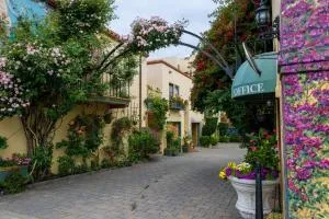 Marina Motel - Western Addition