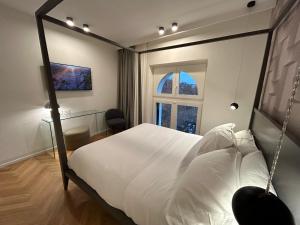 Arenula16 - Attico con terrazza panoramica