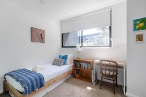 Idyllic and Spacious apartment near Trendy Zetland