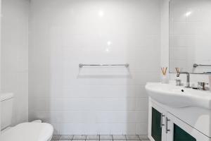 Idyllic and Spacious apartment near Trendy Zetland