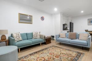 Idyllic and Spacious apartment near Trendy Zetland