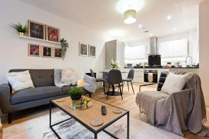 Exclusive Apt in JQ Sleeps 6