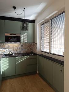 Appartements Meuble 3 etoiles - PISCINE- BALCON - TENNIS : Studio