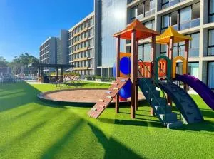 Charmoso Loft em Resort - 尚格里拉