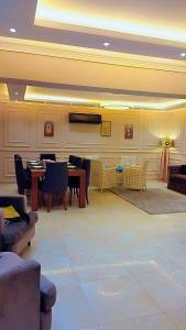 برج النيل كرنيش المعادي