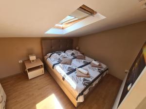 Apartments by the sea Grebastica, Sibenik - 8333