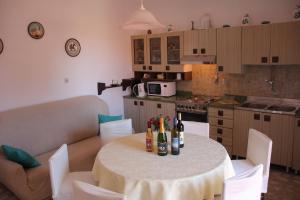 Family-friendly apartments with swimming pool Orebic, Peljesac - 14644