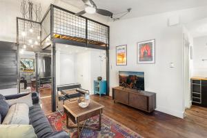 Tomboy Lodge 144 condo