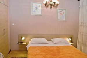 Family-friendly apartments with swimming pool Orebic, Peljesac - 14644