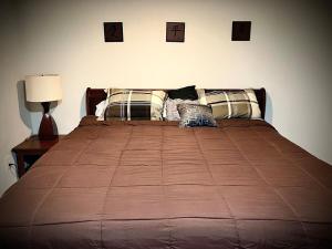 Downtown Riverview Loft