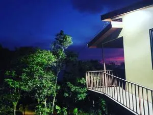 Villa Serena Monteverde - Cabecera de Cañas