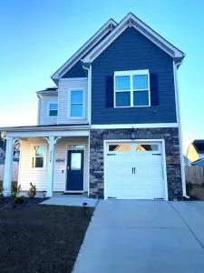 Beautiful 3 bedroom house - Smithfield