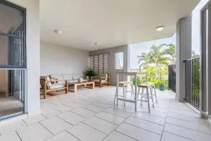 Beaches Retreat - 3 BR w Pool - 5 Min to Beach - 赫伦岛