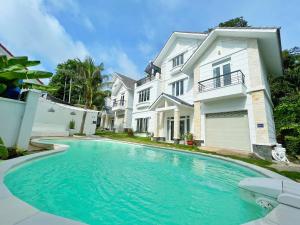 4 Bedrooms Villa in Vung Tau- The Green Mountain Villa in Vung Tau