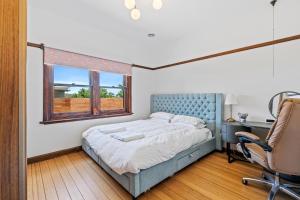 North Hobart cozy house No party