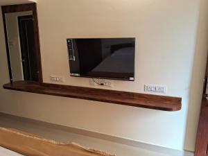 Gold Mountain Wellness Resort