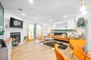 Emerald Horizon by Logan (104 Azalea Ct)