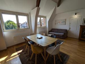 Appartements Appartement lumineux avec jardin a Montargis - FR-1-590-562 : photos des chambres