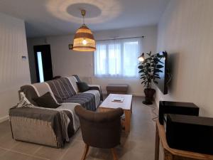 Maisons de vacances Maison moderne 6 pers, plage et Internet a 900m, animaux acceptes - FR-1-775-4 : photos des chambres