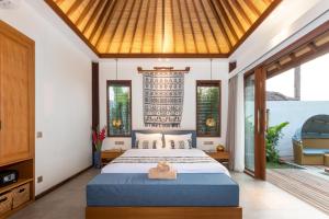 The Calm Ubud - 1BR Romance Villa with Rice Field View