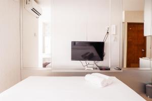 Brand New Studio Room Cinere Bellevue Suites Apartment By Travelio