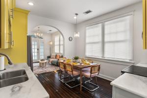 Sun Petals Chic 3Bed 3 Mins to Superdome & CBD