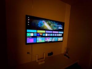 Serene Studio at Casa De Parco Apartment