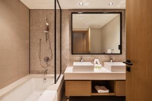 Luxury 2 Bedroom In Golf Suites Dubai Hills