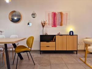 Appartements Luminea - Apt T3 avec parking souterrain - Aeroport Blagnac, MEET et tram : photos des chambres