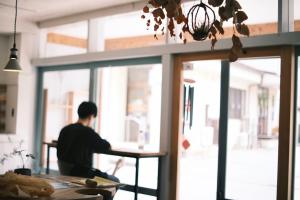 ゲストハウスandコワーキングほとり