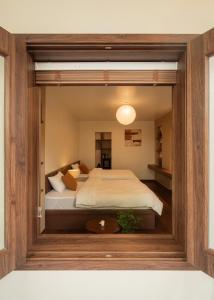 Mujo Stay Lạch Tray