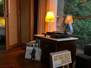 Waterfall Lodge Wood-Fire place, Sauna & Ice-Bath