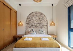 Luxury Villa With breathtaking View And Beach Access