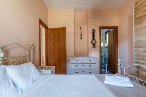 Moraki Apartment 2 Andros