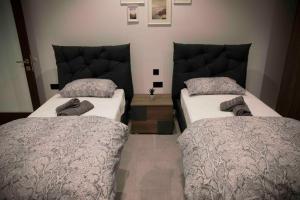 Flat 1, spacious 3 bedroom near Beaches and Countryside