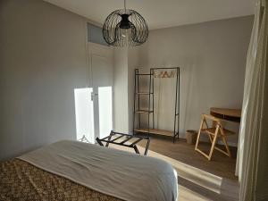 Maison du gardien de Logempré