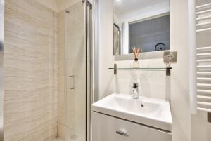 Studio avec grande terrasse YourHostHelper