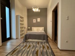 GRACIA APARTMENT HOUSE