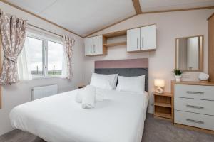 Lodge No 10 - St Andrews Lodge Park