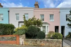 Designer's Town House - Sparsholt