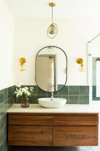 LohonoStays Regato Villa E