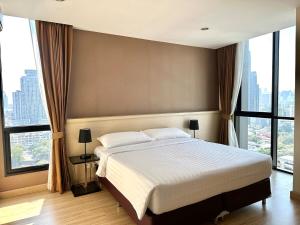 Spacious Serviced Apartment!