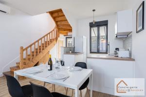 Appartements Agreable Maisonnette a Proximite d-Eurexpo : Appartement 2 Chambres