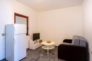 Aleksic - App Mali A2 - MPolo