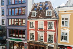 Cozy Old Town Studio Apartment