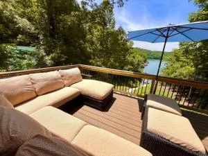 Deerfield Hideaway at Old Smokey home - Grantsboro